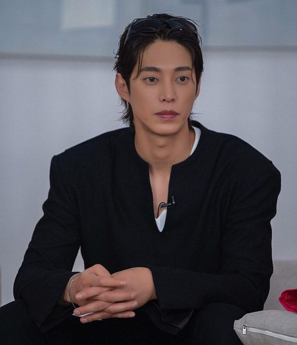 Song Won Seok (instagram.com/songwonseok88)