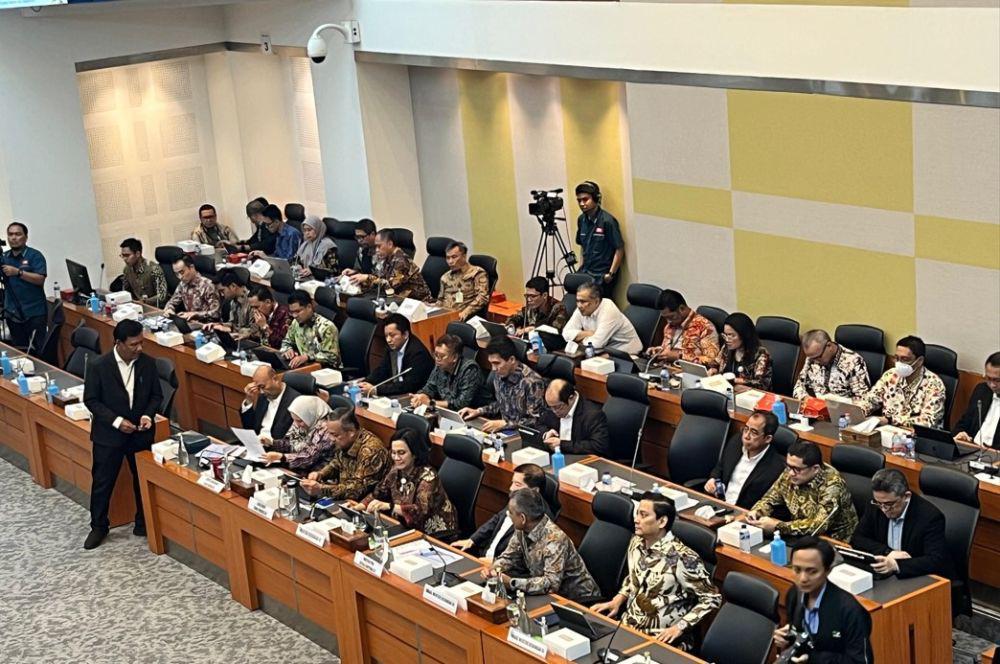 Sri Mulyani Ungkap Alasan Patok Rupiah Rp16.100 per Dolar pada 2025
