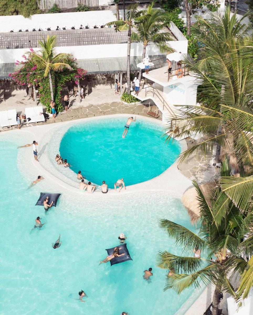 Kolam renang di Mrs Sippy Bali (instagram.com/mrssippybali)
