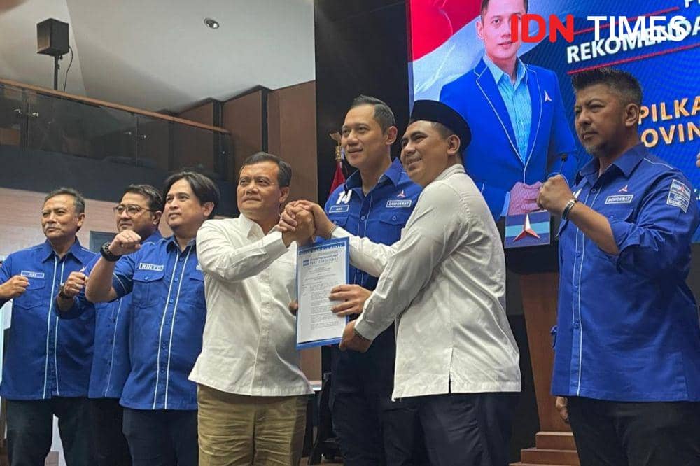 Demokrat Usung Luthfi-Yasin Maju Pilgub Jateng pada Selasa (27/8/2024). (IDN Times/Yosafat Diva Bayu Wisesa)