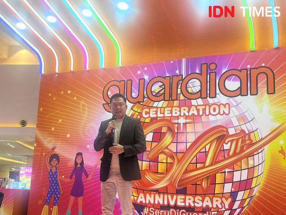 Pembukaan acara Guardian Anniversary Exhibition pada Selasa (7/8/2024) di Terra Atrium, Central Park Mall (IDN Times/Nisa Zarawaki)
