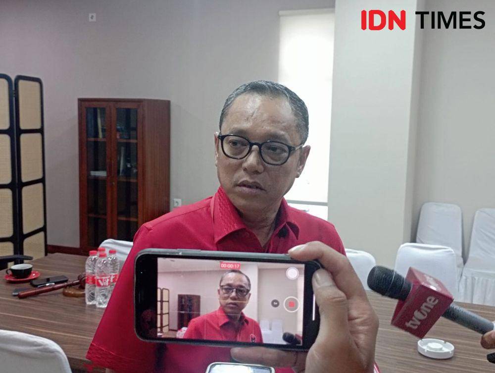 Ketua DPP PDIP, Deddy Yevri Sitorus (IDN Times/Dini Suciatiningrum)