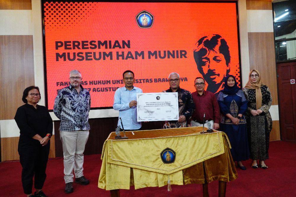 Peresmian Museum HAM Munir di FH UB. (Dok. UB)