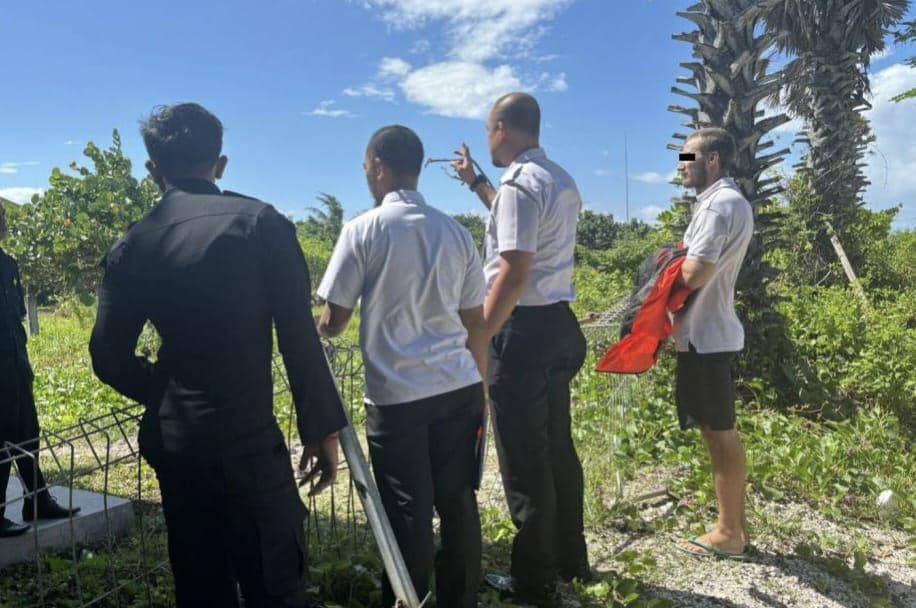 Warga Negara Ukraina yang berinisial IN diamankan petugas (Dok.IDN Times/istimewa)