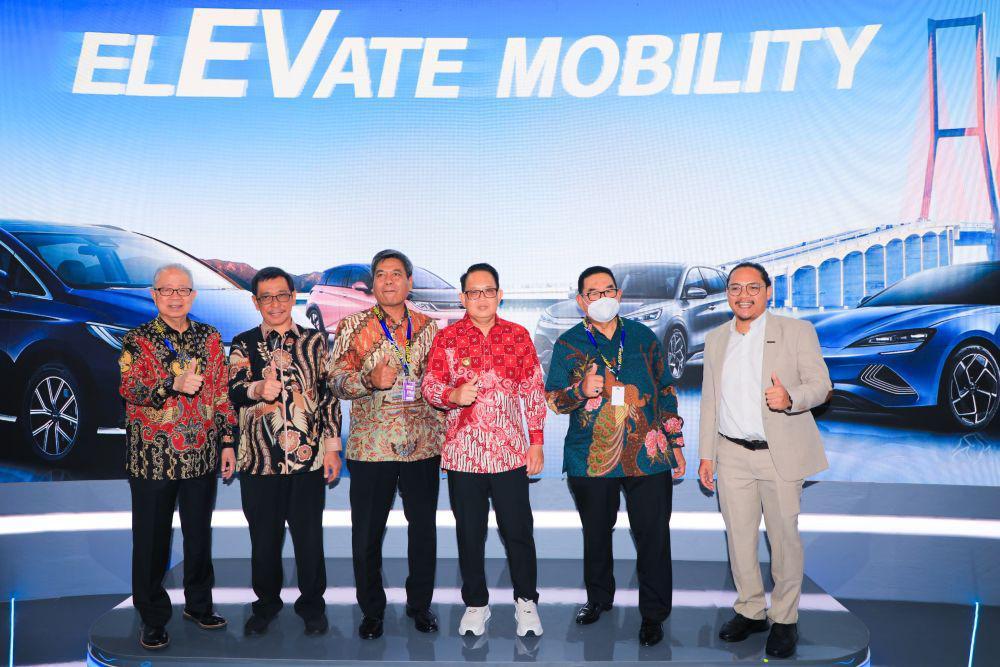 Mobil Listrik Masih Jadi Unggulan di GIIAS Surabaya 2024