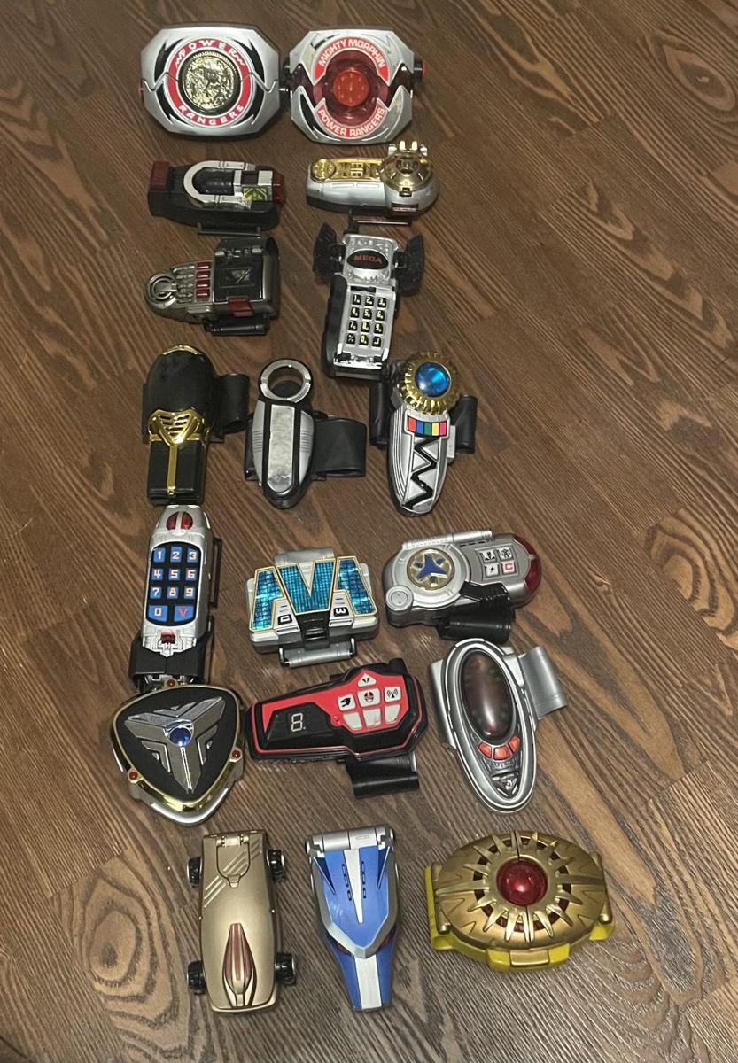 potret koleksi unik Power Rangers (reddit.com/r/powerrangers)