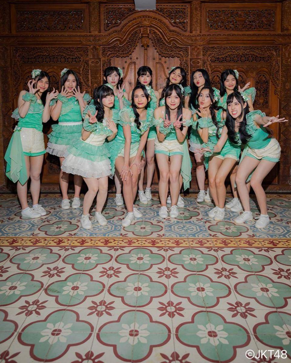 JKT48 (instagram.com/jkt48)