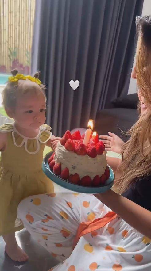 ulang tahun Kamari anak Jennifer Coppen (Instagram.com/jennifercoppenreal20)