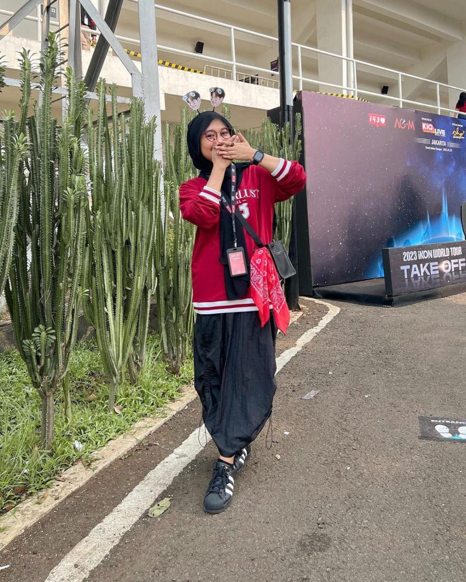 Astricyanti (instagram.com/astrisyanti)