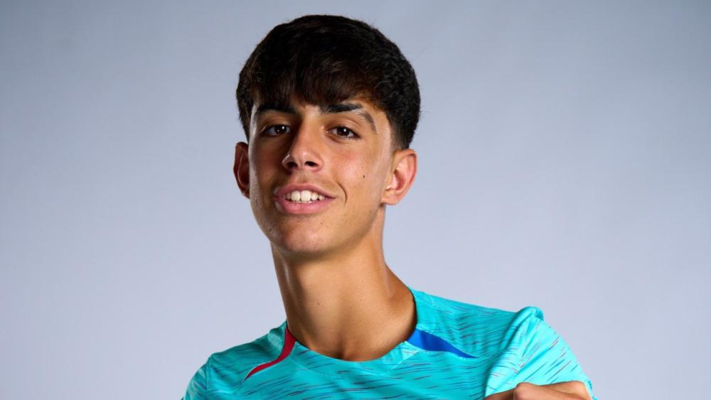 Marc Bernal (x.com/FCBarcelonaB)