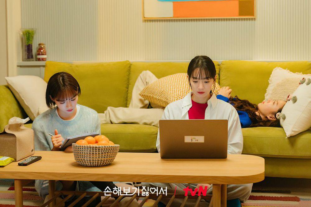 Still cut No Gain No Love (instagram.com/tvn_drama)