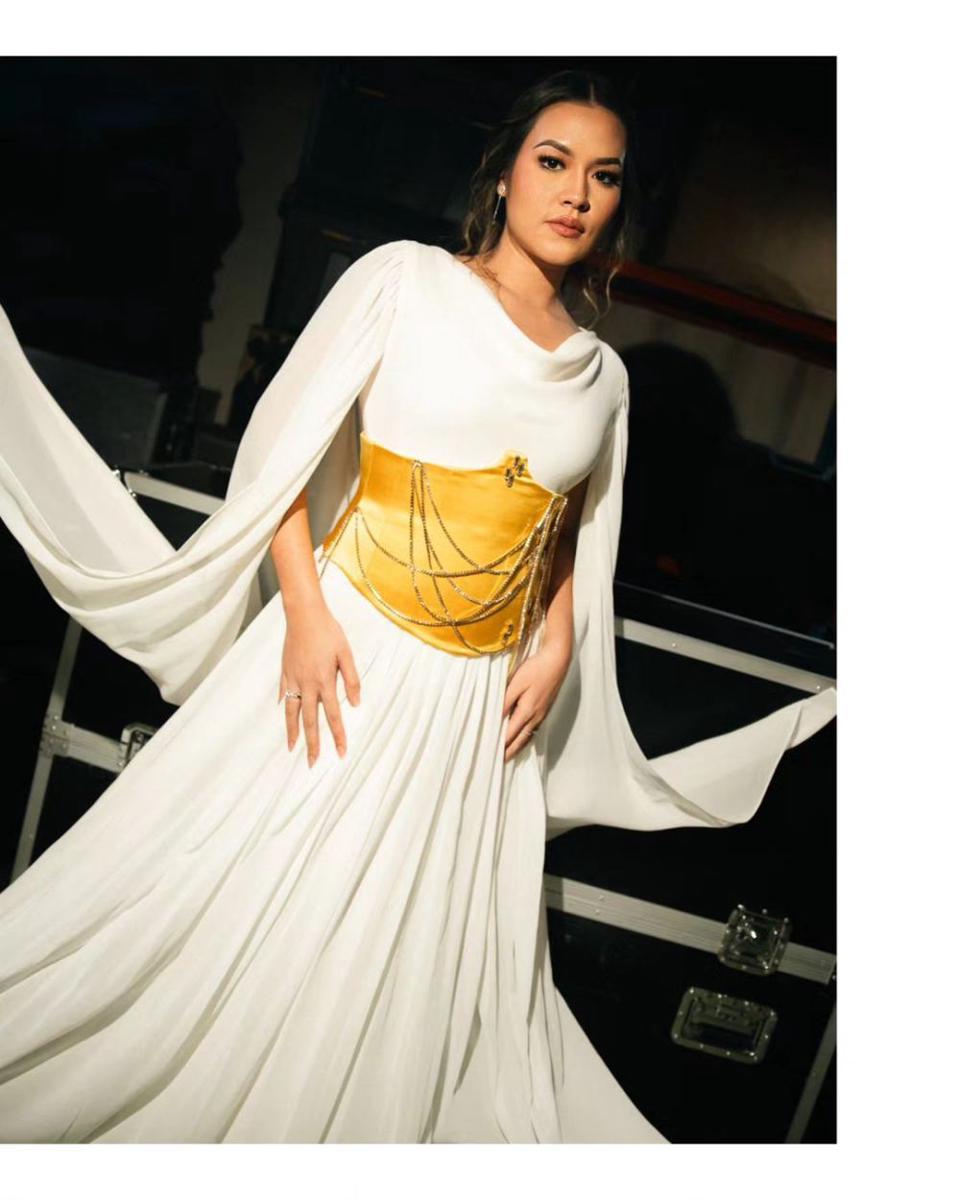 potret Raisa Andriana duet bareng Rhoma Irama (instagram.com/raisa6690)