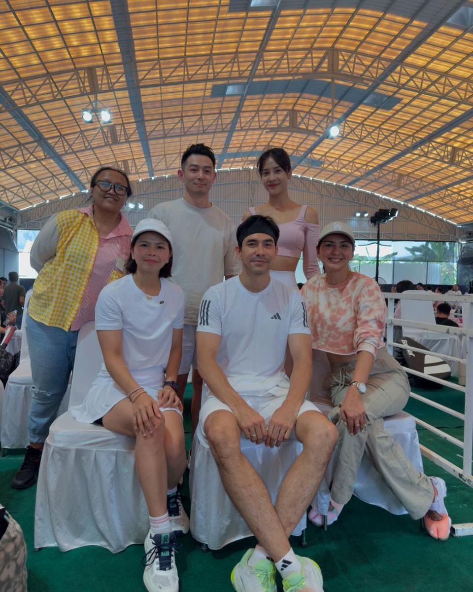 potret Anya Geraldine main tenis di TBL (instagram.com/greyspolii)