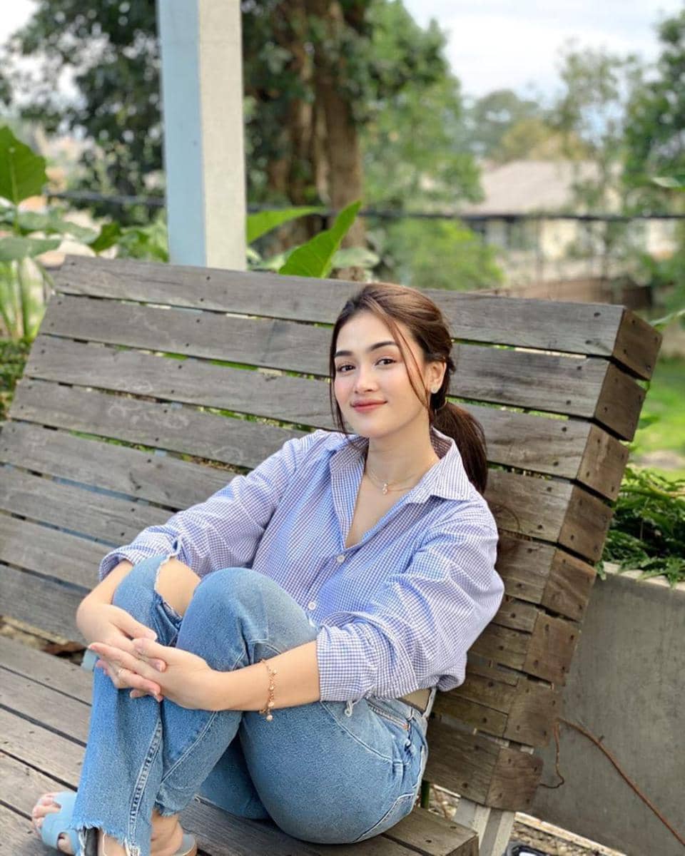 ide styling outfit kasual ala Prinsa Mandagie (instagram.com/prinsamandagie)