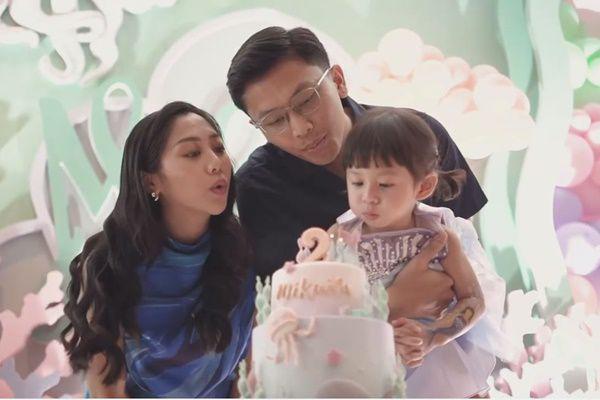 7 Potret Meriah Pesta Ultah ke-2 Mikaila, Putri Winona Willy
