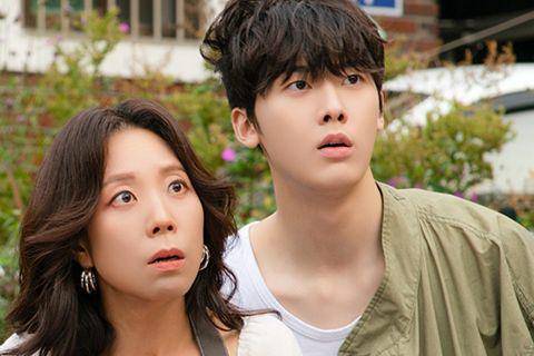 still cut drama Romance in the House (instagram.com/jtbcdrama)