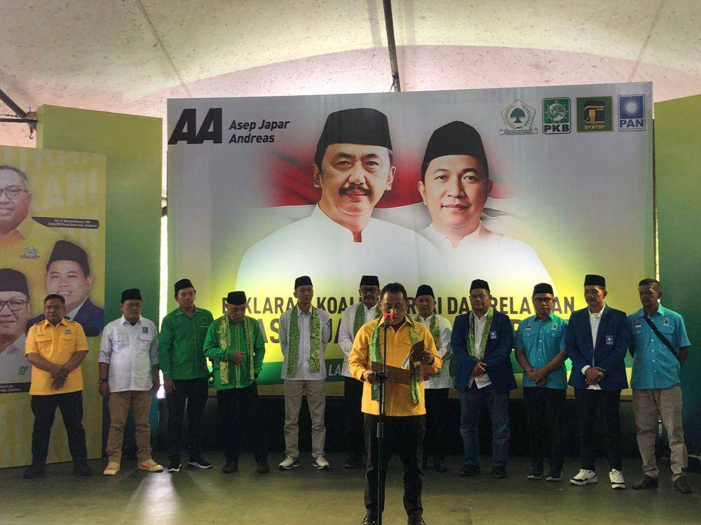 Deklarasi pasangan Asjap dan Andreas di Pilbup Sukabumi (IDN Times-Siti Fatimah)
