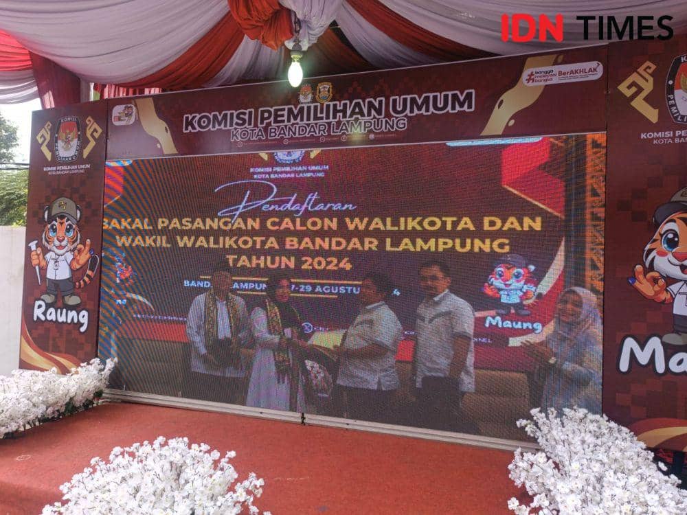 Daftar Pilwalkot, Paslon Eva-Deddy Sodorkan 9 Dokumen Dukungan Parpol