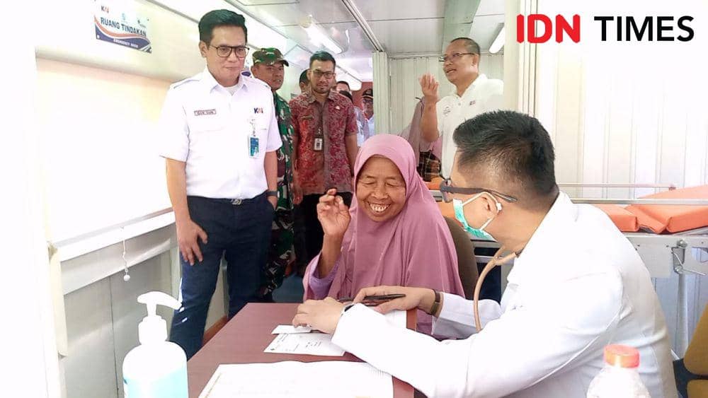 KAI Daop 5 Gelar Pengobatan Gratis di Rail Clinic