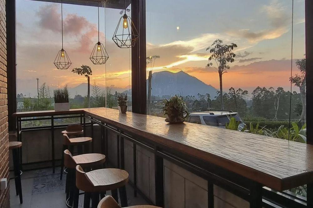 5 Rekomendasi Kafe di Magelang yang Nyaman buat Nugas!
