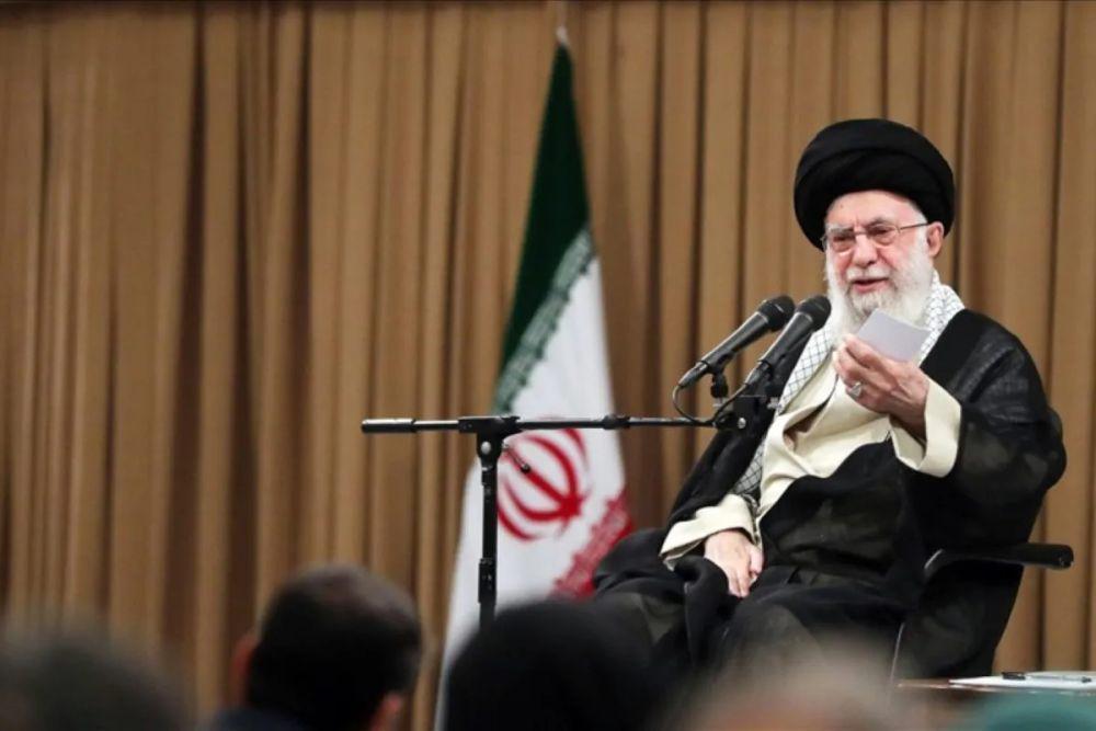 Pemimpin Tertinggi Iran Bersumpah Israel Akan Hadapi Nasib Pahit