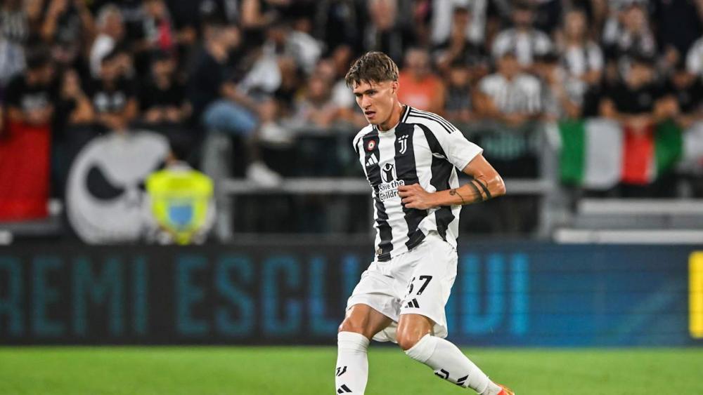 Nicolo Savona (juventus.com)