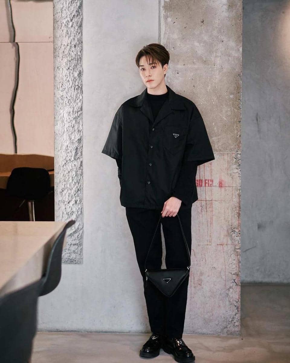 OOTD nuansa hitam ala Nani Hirunkit (instagram.com/hirunkit_)