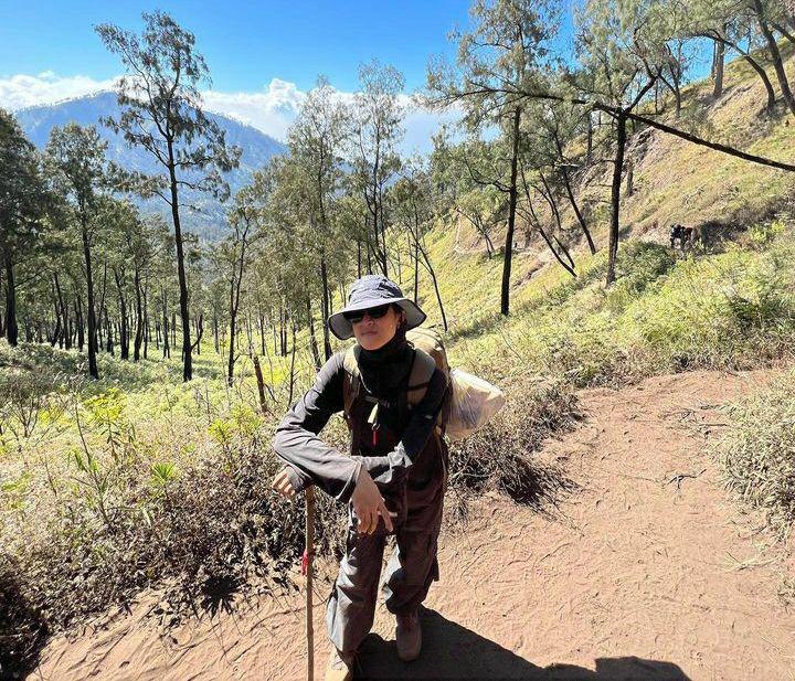 potret Keisya Levronka mendaki Gunung Buthak (instagram.com/keisyalevronka)