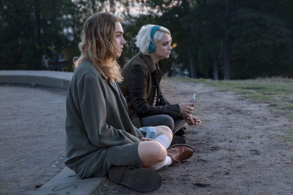 8 Serial dan Film Original Netflix yang Gagal