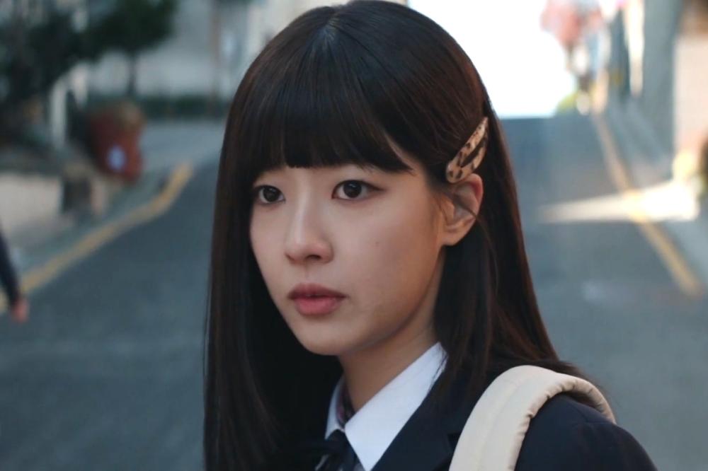 7 Bukti Lee Soo Yeon Punya Anger Issues di Perfect Family, Agresif!