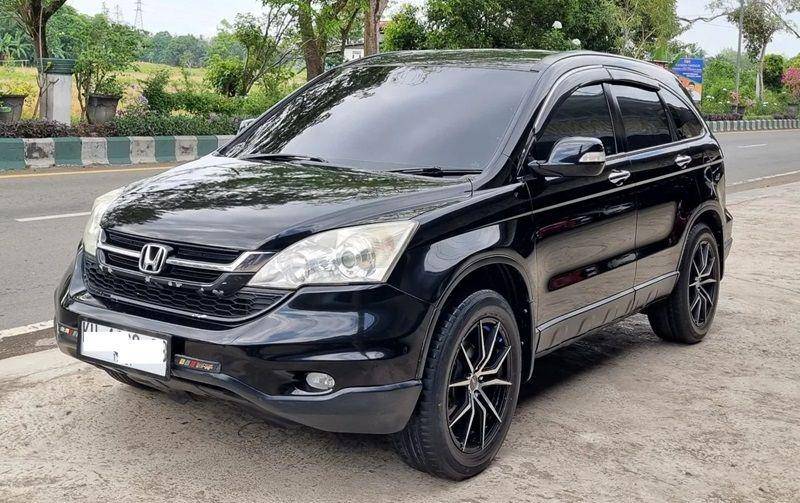 HONDA CR-V 2.4 A/T Tahun 2010 (instagram.com/smr_showroom_muhammad_ridi)
