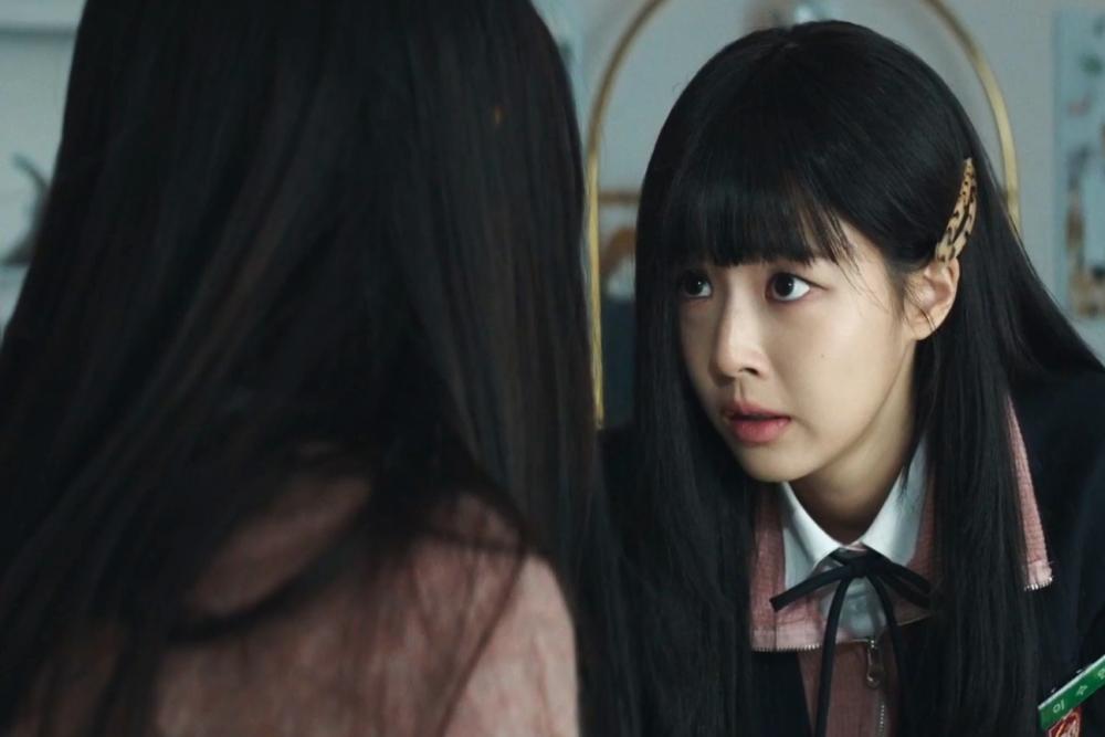 7 Tindakan Manipulatif Lee Soon Yeon di Perfect Family, Bikin Emosi