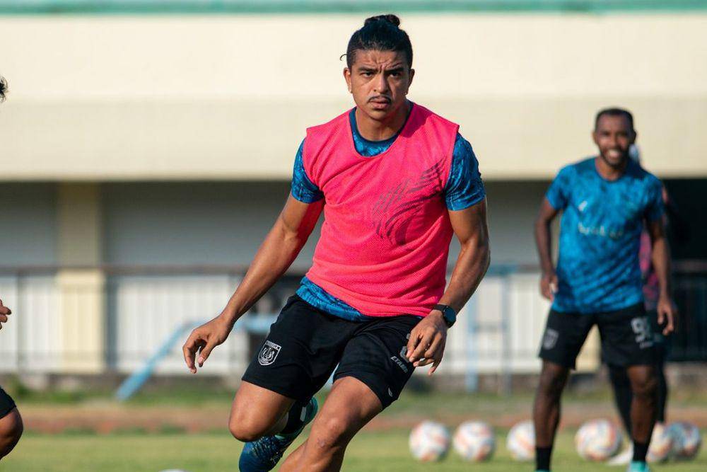Anderson Nascimento (instagram.com/perselafc)