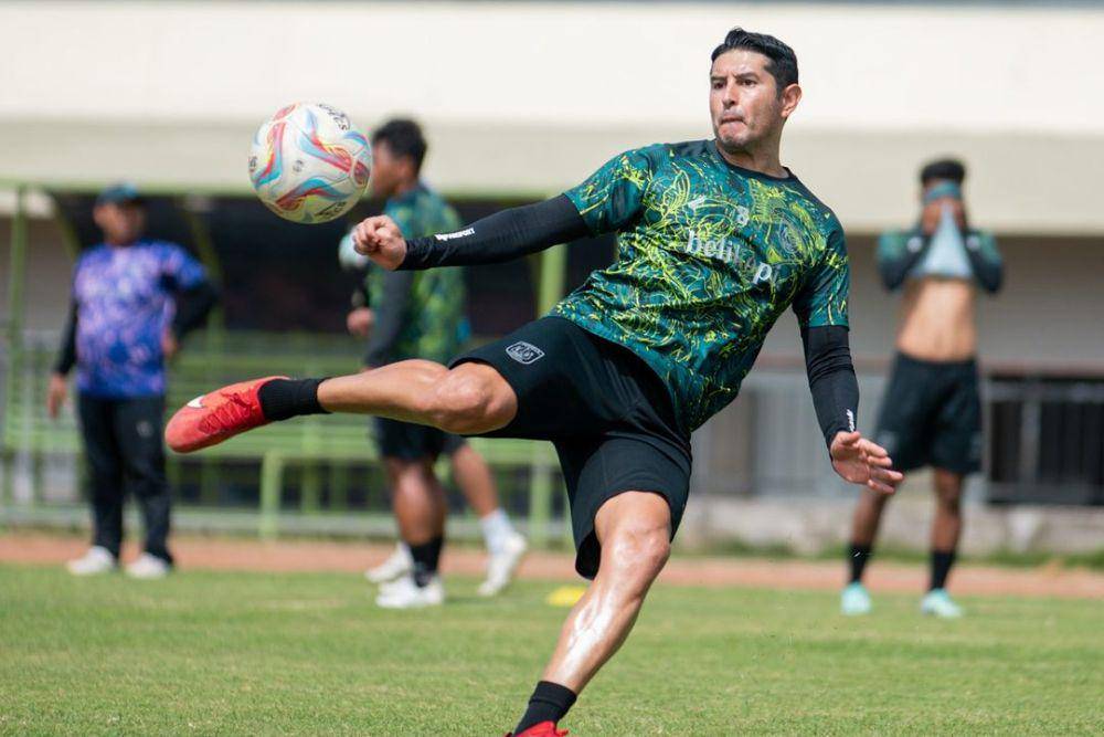 Esteban Vizcarra (instagram.com/perselafc)