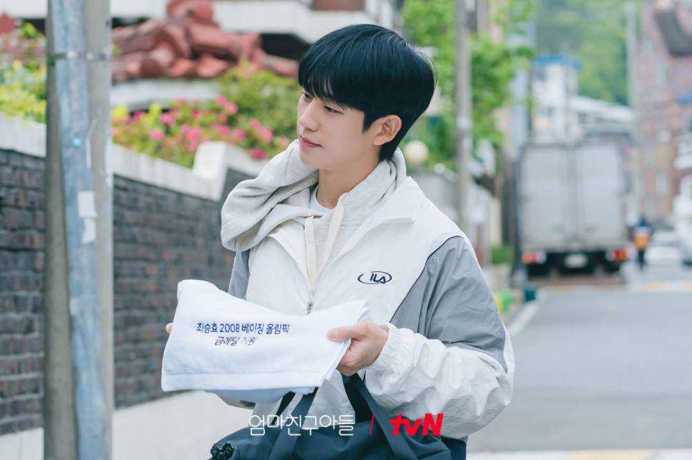still cut drama Love Next Door (dok. tvN/Love Next Door)