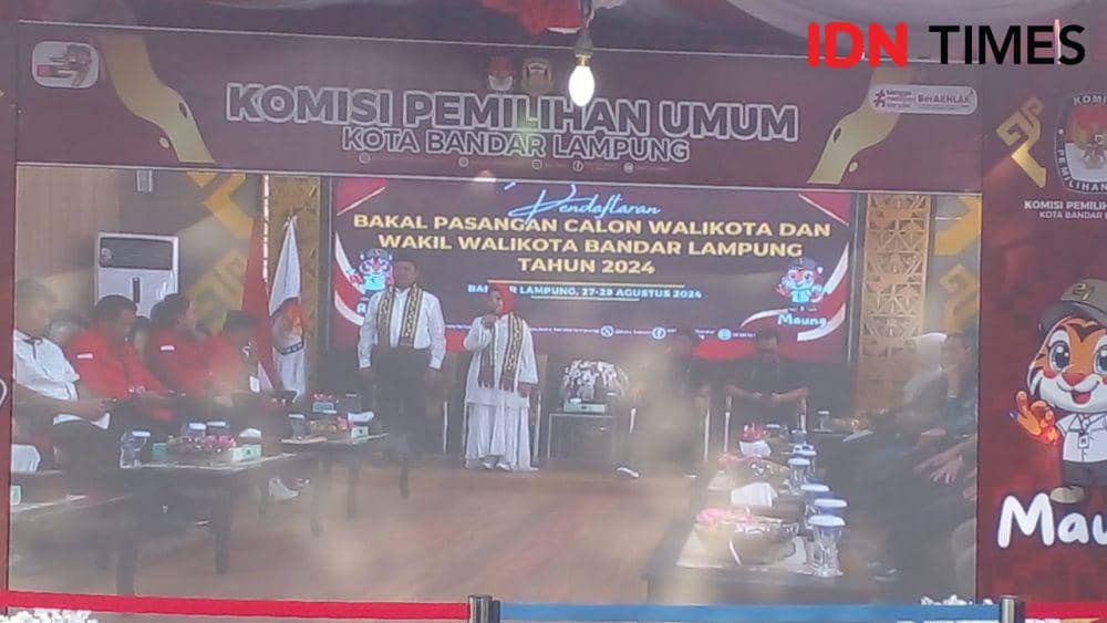 Berkas Dicek dan Lengkap, Reihana-Aryodhia Sah Daftar Pilwakot Balam