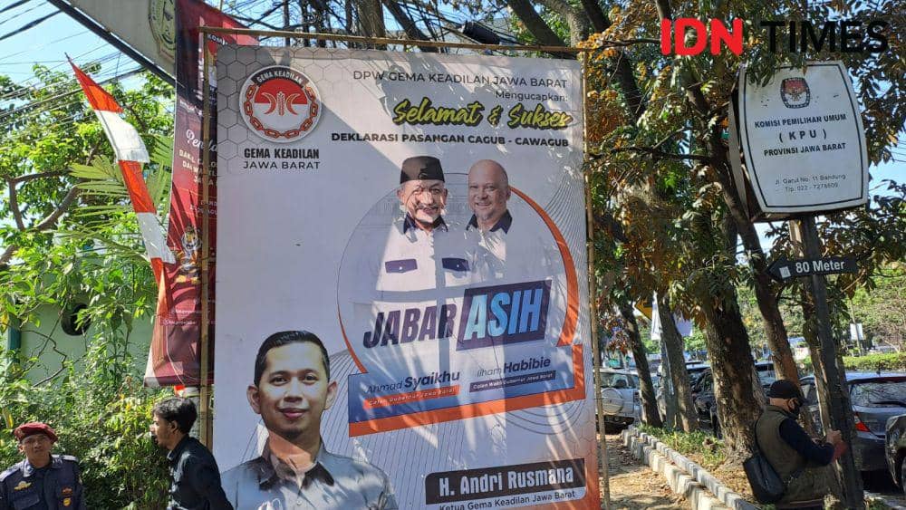 Suasana Kantor KPU Jabar di Hari Terakhir Pendaftaran Pilgub