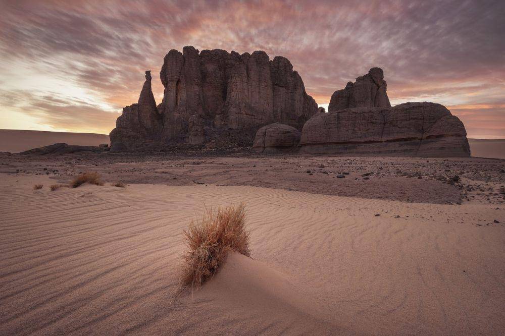 Gurun Sahara (pixabay.com/BENMANSOUR ZAKARIA)