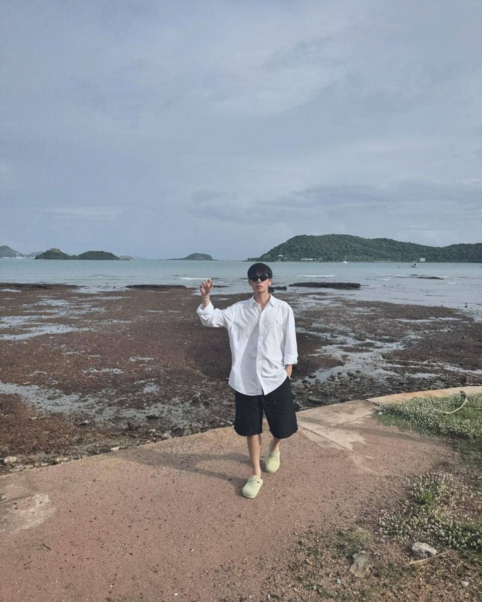 short pants ala Jimmy Potiwihok (instagram.com/jimmyyjp)
