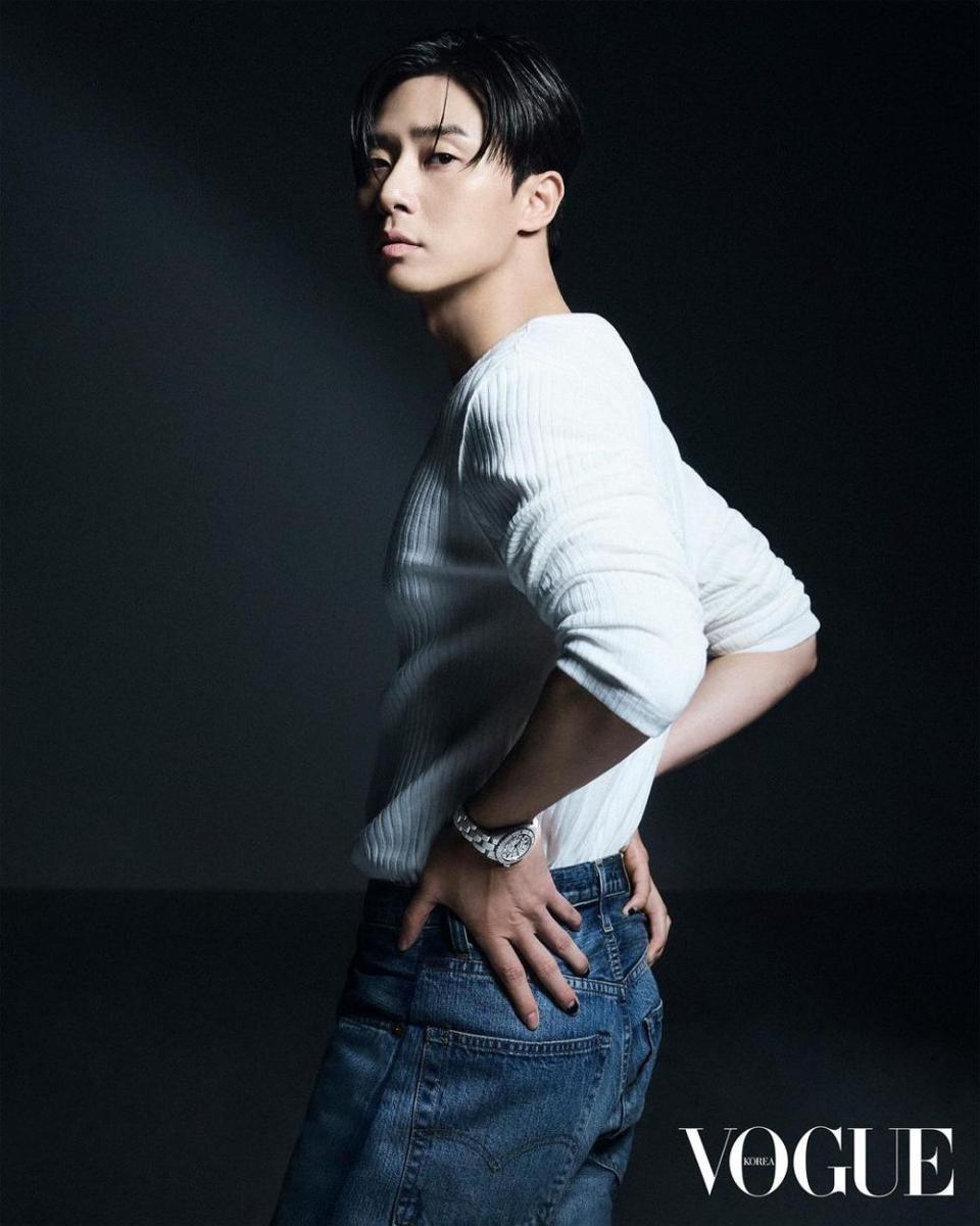 potret Park Seo Joon (instagram.com/bn_sj2013)