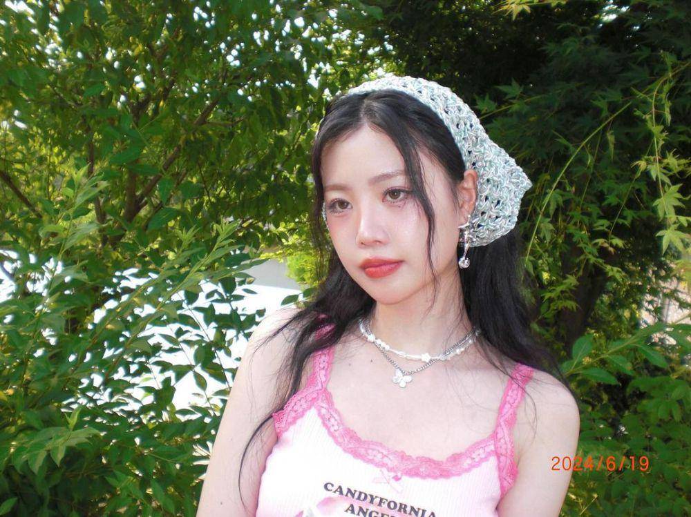 potret soojin eks member (G)I-DLE (instagram.com/_seosootang)