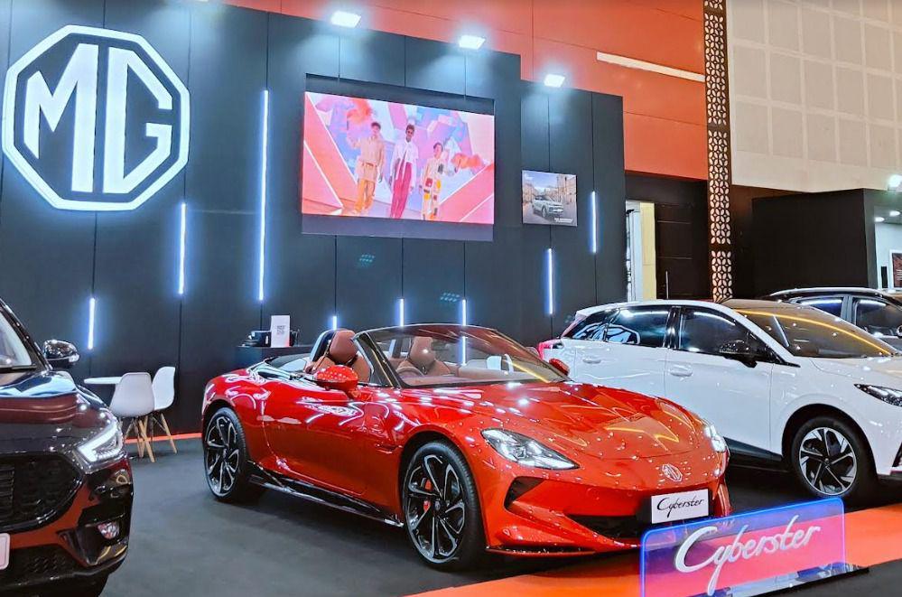 MG Cyberster Jadi Mobil Listrik Roadster Pertama di Dunia!