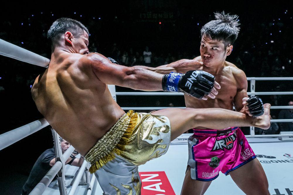 ONE Friday Fights 77 Dipuncaki Duel Antar Juara Dunia Muay Thai