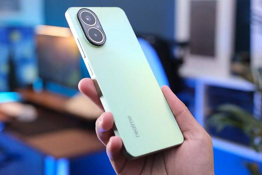 potret realme C67 (dok. youtube.com/NYANTECH)