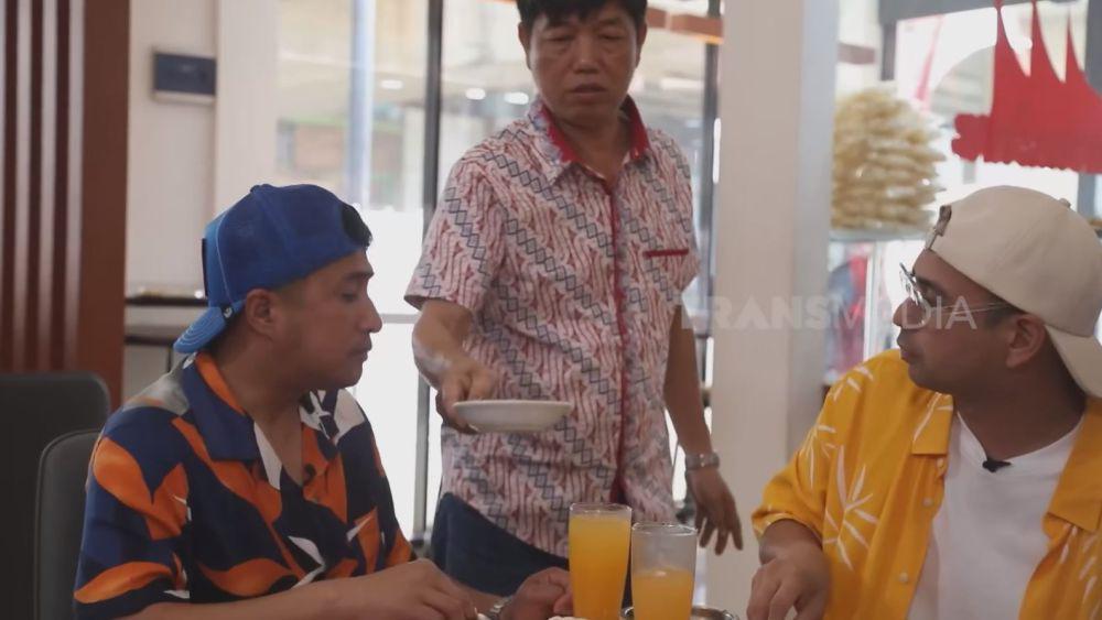 rumah makan Padang Raffi Ahmad (YouTube.com/TRANS7 OFFICIAL)