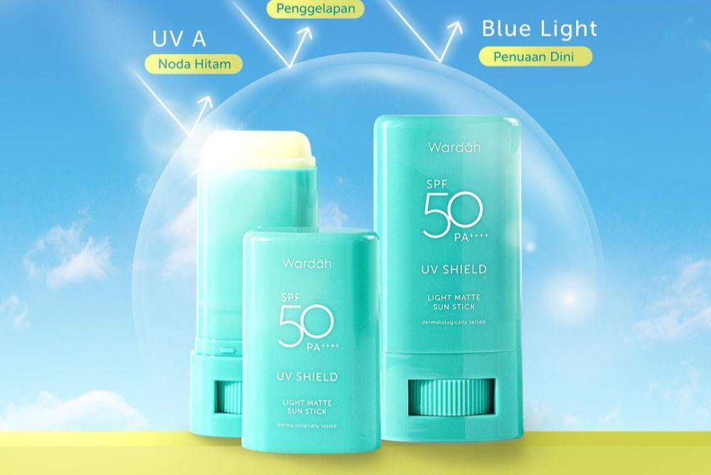 sunscreen stick dari brand lokal Wardah (instagram.com/wardahbeauty)
