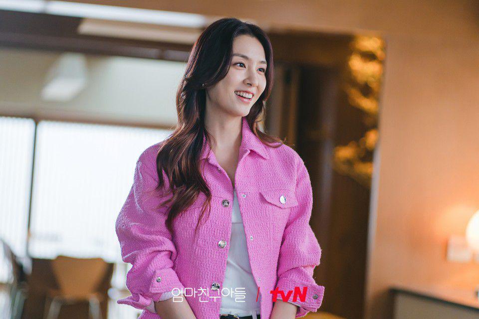 Seo Ji Hye akan Jadi Mantan Pacar Jung Hae In di Love Next Door