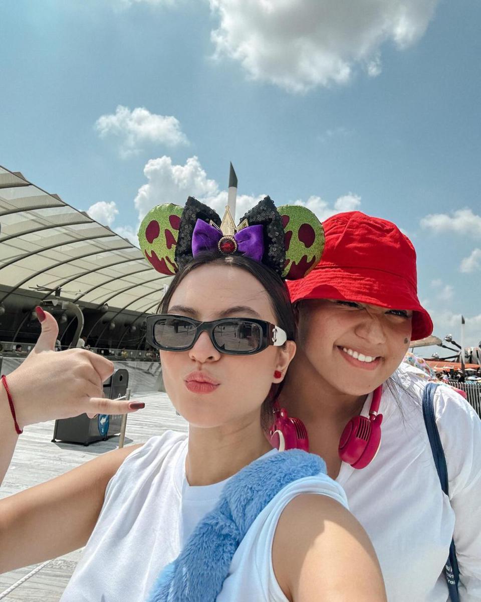 potret Marsha Aruan liburan ke Disneyland Hongkong (instagram.com/aruanmarsha)