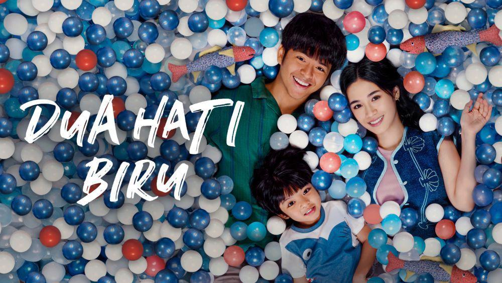 Poster film Dua Hati Biru. (dok. Netflix)