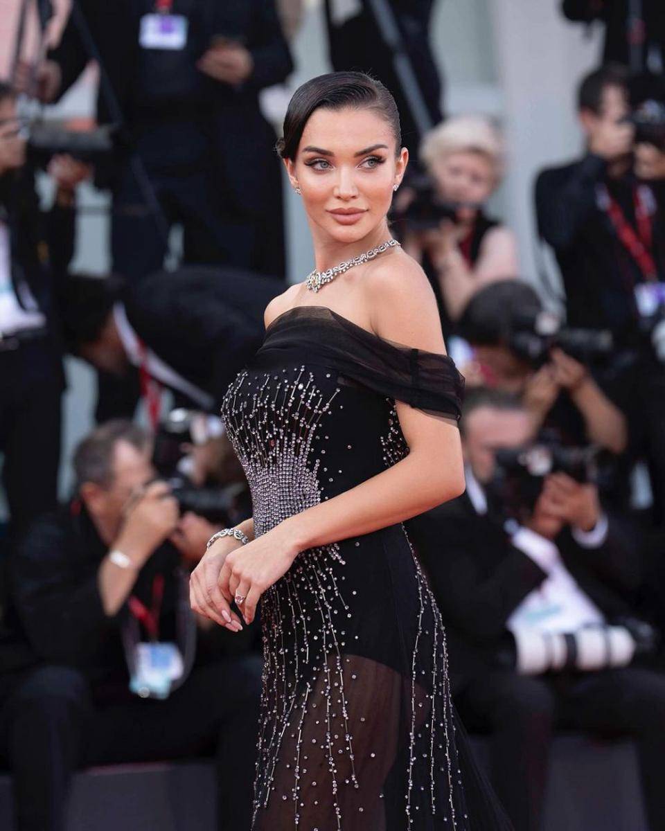 Amy Jackson (instagram.com/iamamyjackson)